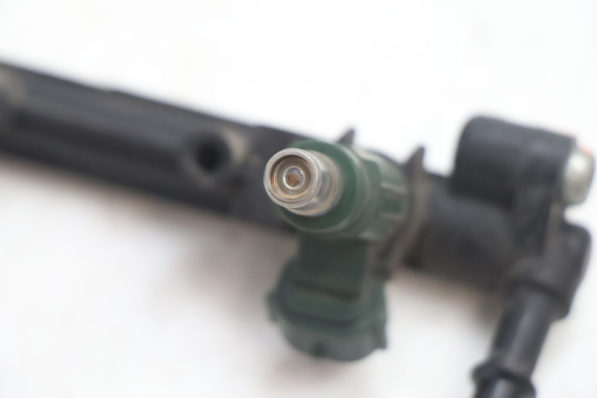 photo de EINSPRITZVENTILE KAWASAKI ER-6 ER6 N 650 (2005 - 2009) - Geprüftes Gebrauchtteil