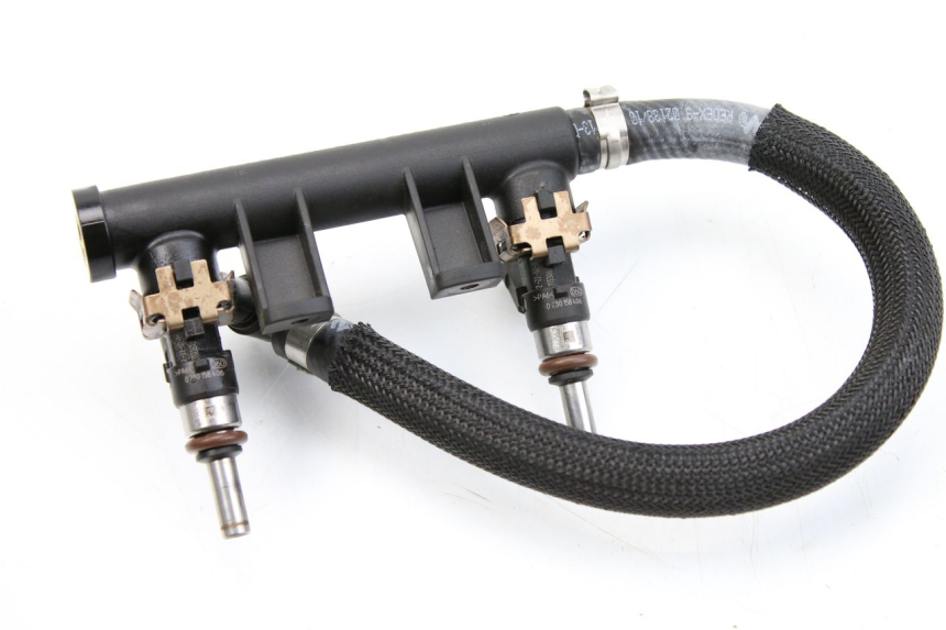 photo de EINSPRITZVENTILE BMW F GS K81 850 (2018 - 2023) - Details der Befestigungspunkte