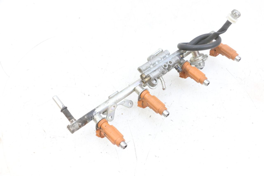 photo de EINSPRITZVENTILE YAMAHA FJR ABS 1300 (2006 - 2012) - Detailansicht des Bauteils