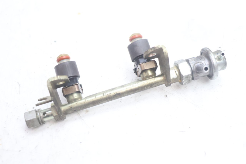 photo de EINSPRITZVENTILE HONDA FJS SILVER WING SILVERWING 400 (2005 - 2008) - Zoom auf Gebrauchszustand