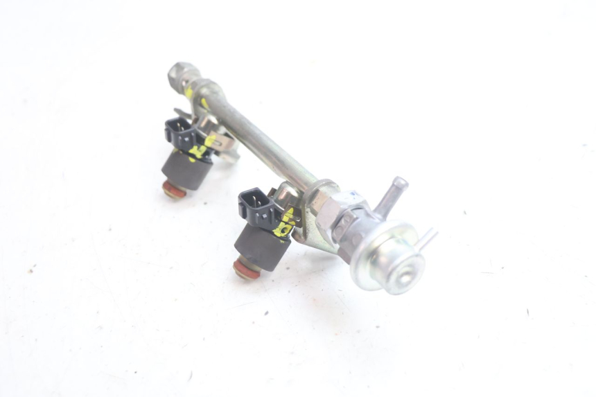 photo de EINSPRITZVENTILE HONDA FJS SILVER WING SILVERWING 400 (2005 - 2008) - Detailansicht des Bauteils