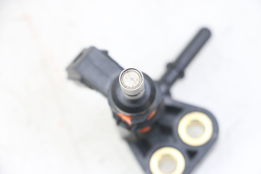 photo de EINSPRITZVENTILE HONDA FORZA ABS 300 (2013 - 2017) - Alternative Perspektive