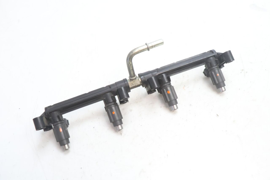 photo de EINSPRITZVENTILE SUZUKI GSR 600 (2005 - 2012) - Technische Nahaufnahme