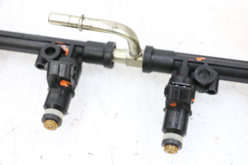 photo de EINSPRITZVENTILE SUZUKI GSXR GSX-R 1000 (2003 - 2004) - Zoom auf Gebrauchszustand