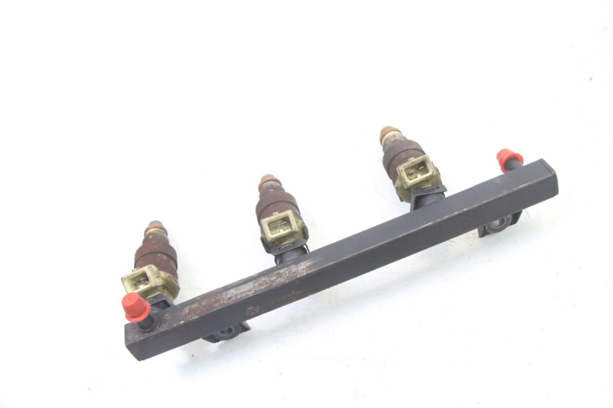 photo de EINSPRITZVENTILE BMW K 75 RT 750 (1989 - 1997) - Zoom auf Gebrauchszustand