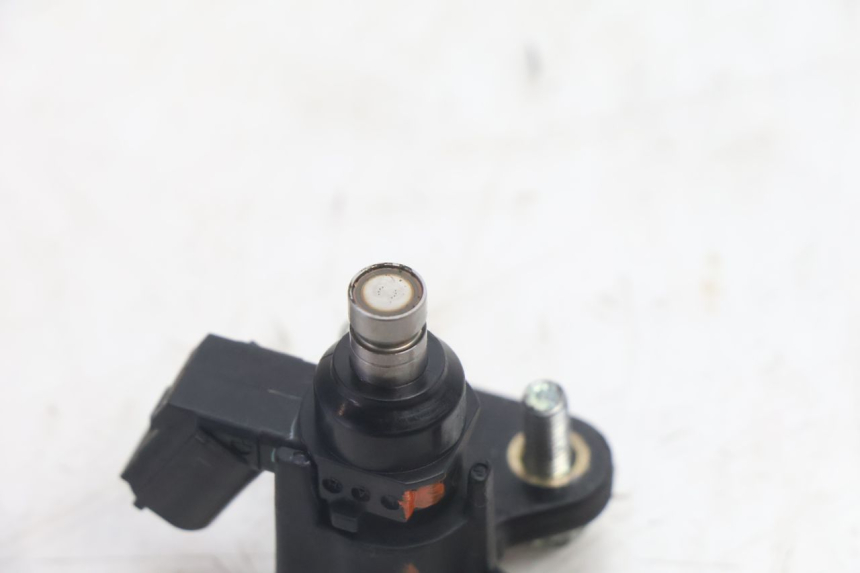 photo de EINSPRITZVENTILE PIAGGIO LIBERTY IGET 4T 50 (2021 - 2025) - Details der Befestigungspunkte