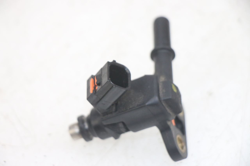 photo de EINSPRITZDüSE PIAGGIO MEDLEY 125 (2016 - 2023) - Technische Nahaufnahme