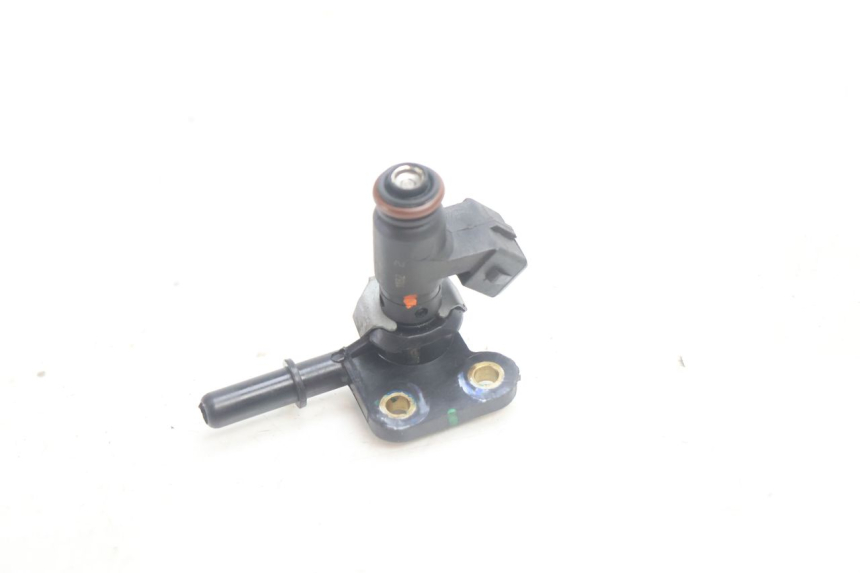 photo de EINSPRITZVENTILE PIAGGIO MP3 HPE 530 (2022 - 2026) - Technische Nahaufnahme
