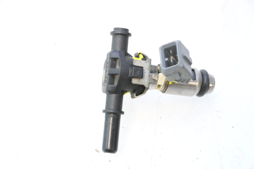 photo de EINSPRITZVENTILE PIAGGIO MP3 500 (2011 - 2015) - Detailansicht des Bauteils