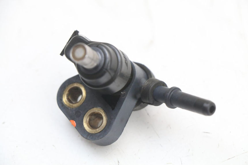 photo de EINSPRITZDüSE HONDA NHX LEAD 110 (2008 - 2010) - Technische Nahaufnahme