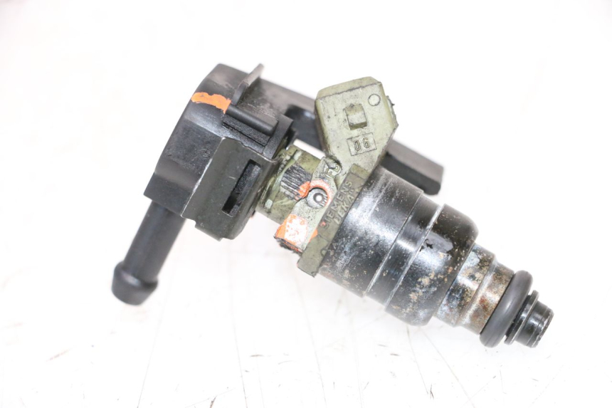 photo de EINSPRITZVENTILE PEUGEOT SATELIS COMPRESSOR K15 125 (2006 - 2009) - Hauptansicht