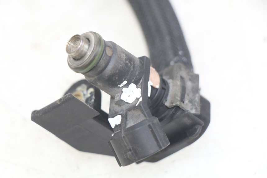 photo de EINSPRITZDüSE PEUGEOT SATELIS 125 (2006 - 2009) - Zoom auf Gebrauchszustand