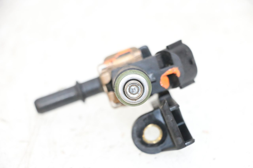 photo de EINSPRITZVENTILE PEUGEOT SATELIS 125 (2013 - 2018) - Zoom auf Gebrauchszustand