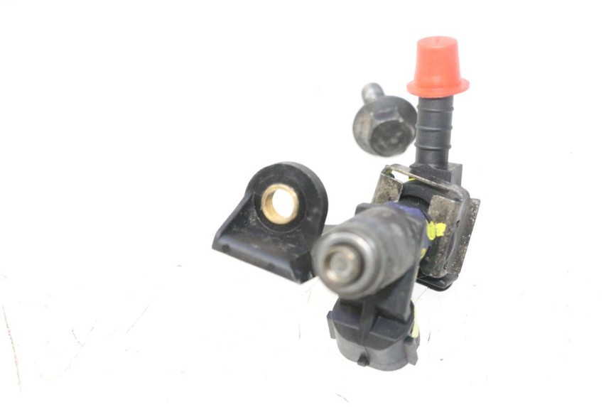 photo de EINSPRITZDüSE PEUGEOT SATELIS 125 (2006 - 2009) - Technische Nahaufnahme