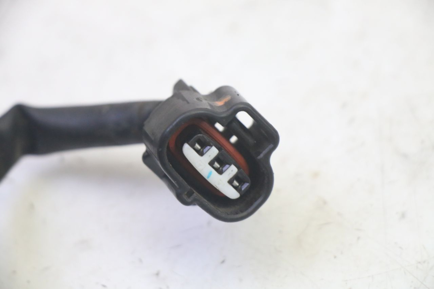 photo de EINSPRITZVENTILE YAMAHA TDM ABS 900 (2002 - 2014) - Oberflächenzustand und Material