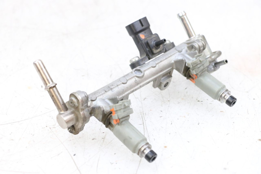 photo de EINSPRITZVENTILE YAMAHA TDM ABS 900 (2002 - 2014) - Alternative Perspektive