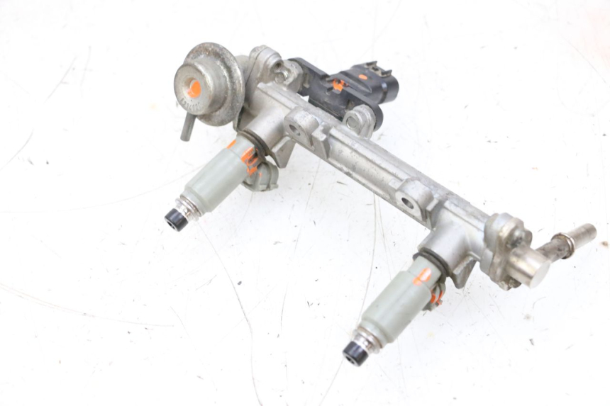 photo de EINSPRITZVENTILE YAMAHA TDM ABS 900 (2002 - 2014) - Gesamtansicht des Produkts