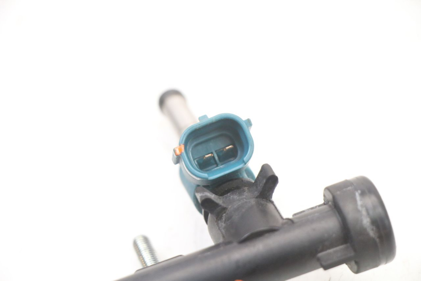 photo de EINSPRITZVENTILE YAMAHA TRACER 7 700 (2020 - 2024) - Technische Nahaufnahme