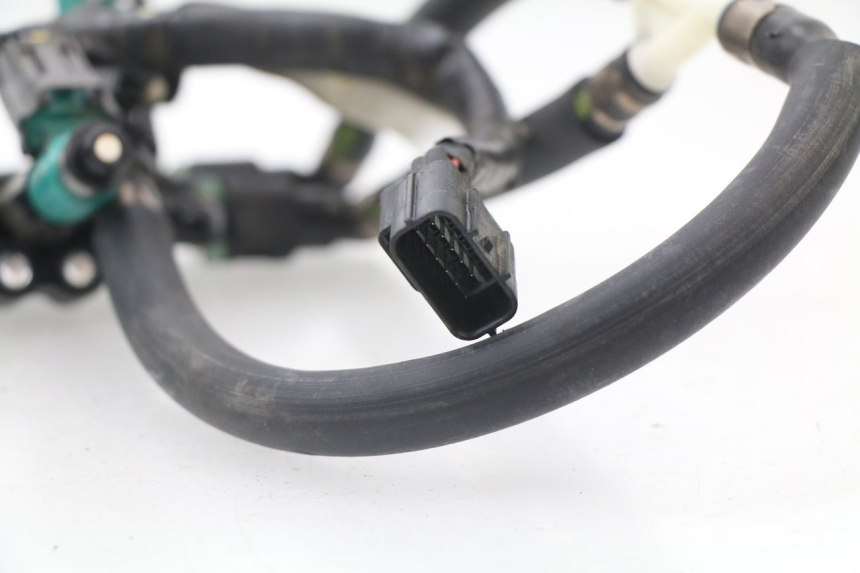 photo de EINSPRITZVENTILE HONDA VFR F 1200 (2010 - 2015) - Details der Befestigungspunkte