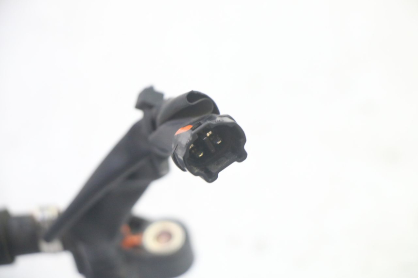 photo de EINSPRITZDüSE YAMAHA X-MAX XMAX 125 (2010 - 2013) - Technische Nahaufnahme