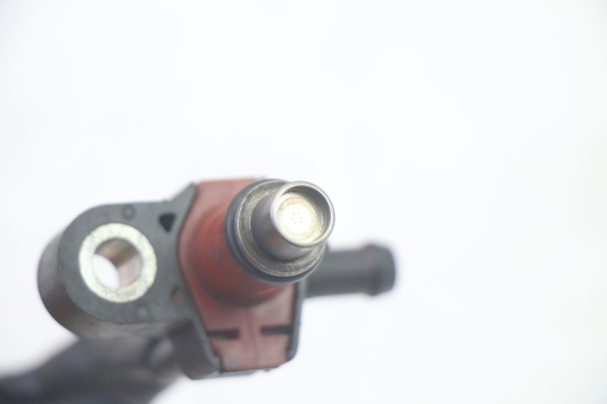 photo de INJEKTOR YAMAHA XMAX X-MAX 125 (2006 - 2009) - Alternative Perspektive