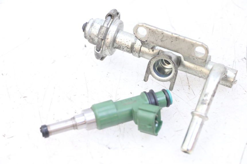 photo de EINSPRITZDüSE YAMAHA XT X 660 (2004 - 2016) - Details der Befestigungspunkte