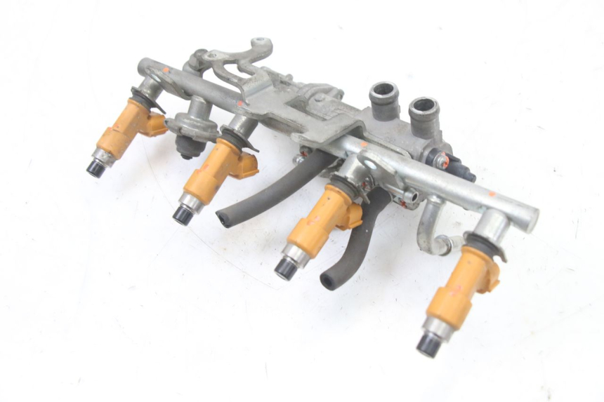 photo de EINSPRITZVENTILE YAMAHA FZ6 FAZER S2 600 (2007 - 2011) - Detailansicht des Bauteils