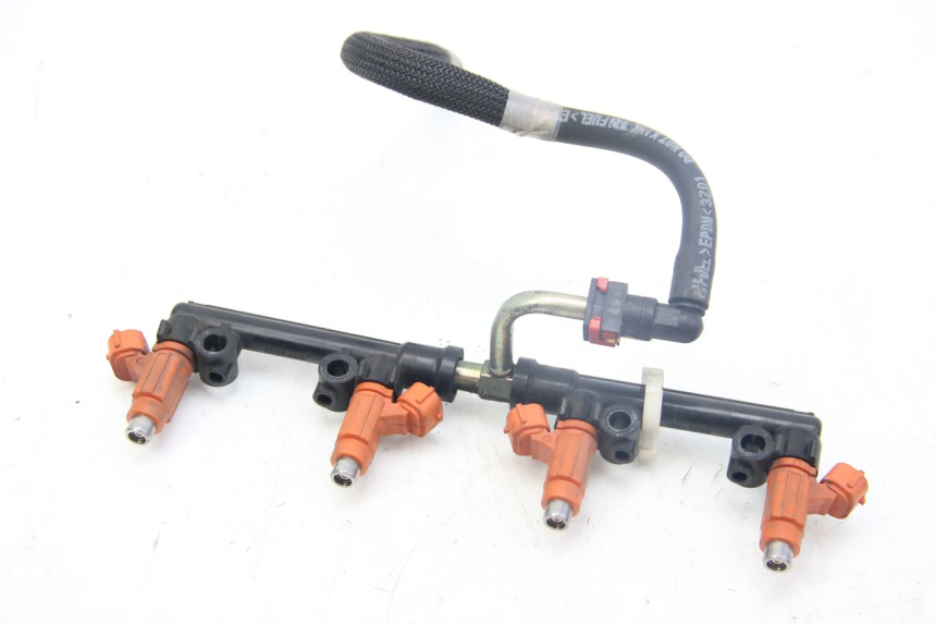 photo de EINSPRITZDüSE KAWASAKI Z ABS 1000 (2014 - 2020) - Details der Befestigungspunkte