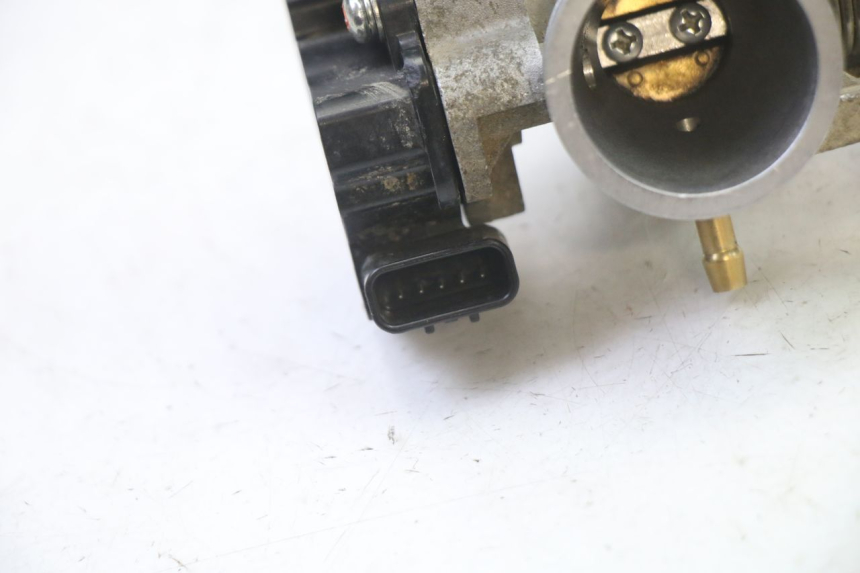 photo de EINSPRITZANLAGE MOTRON BREEZY 4T 50 (2021 - 2025) - Technische Nahaufnahme