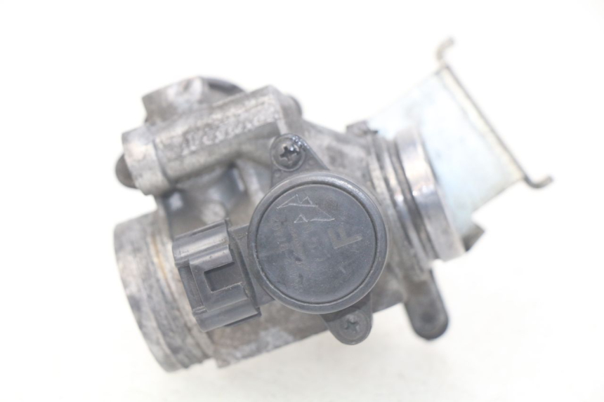 photo de EINSPRITZUNG SUZUKI BURGMAN 125 (2007 - 2014) - Technische Nahaufnahme