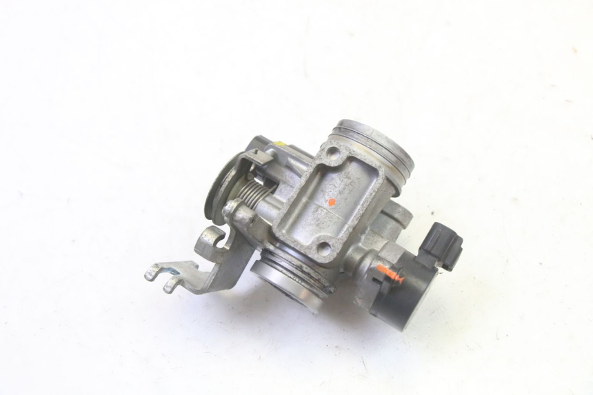 photo de EINSPRITZUNG SUZUKI BURGMAN 125 (2007 - 2014) - Alternative Perspektive