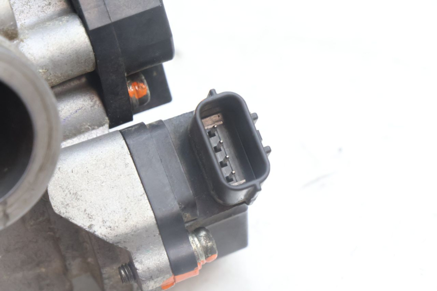 photo de EINSPRITZUNG YAMAHA BW'S BWS 125 (2010 - 2013) - Oberflächenzustand und Material