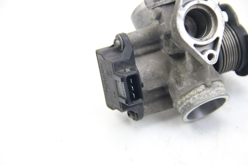 photo de INJEKTION BMW C1 125 (2000 - 2003) - Alternative Perspektive