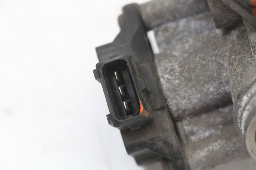 photo de INJEKTION BMW C1 125 (2000 - 2003) - Oberflächenzustand und Material