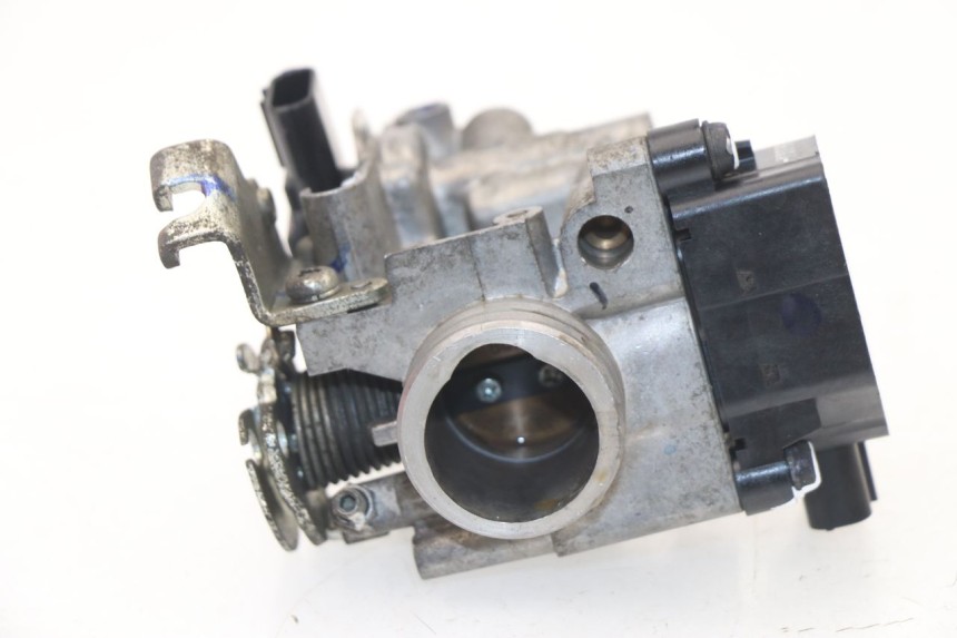 photo de EINSPRITZANLAGE HONDA CBF 125 (2009 - 2015) - Hauptansicht