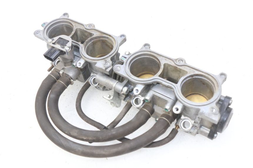 photo de EINSPRITZANLAGE HONDA CBRF CBR-F PC41 600 (2011 - 2013) - Geprüftes Gebrauchtteil