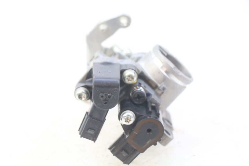 photo de INJEKTION HONDA CRF CR-F 125 (2022 - 2023) - Zoom auf Gebrauchszustand