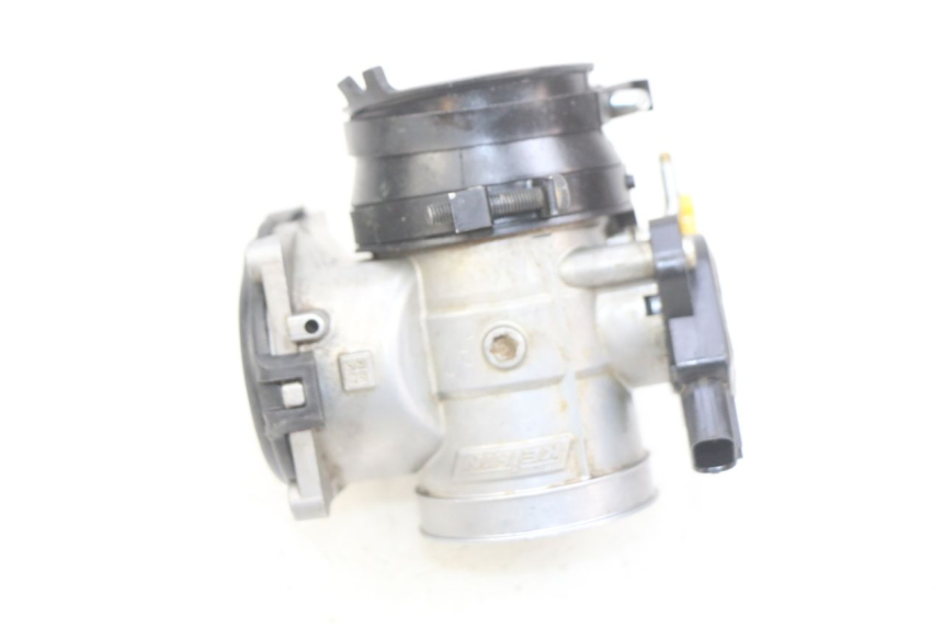 photo de INJEKTION HONDA CRF CR-F 450 (2009 - 2012) - Charakteristische Merkmale