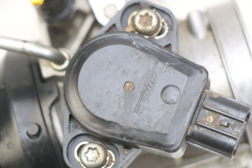 photo de INJEKTION HONDA CRF CR-F 450 (2009 - 2012) - Zoom auf Gebrauchszustand