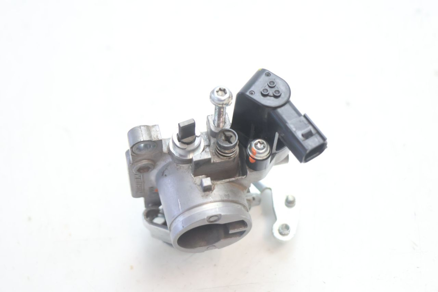 photo de EINSPRITZANLAGE HONDA CRF CR-F 125 (2020 - 2021) - Details der Befestigungspunkte