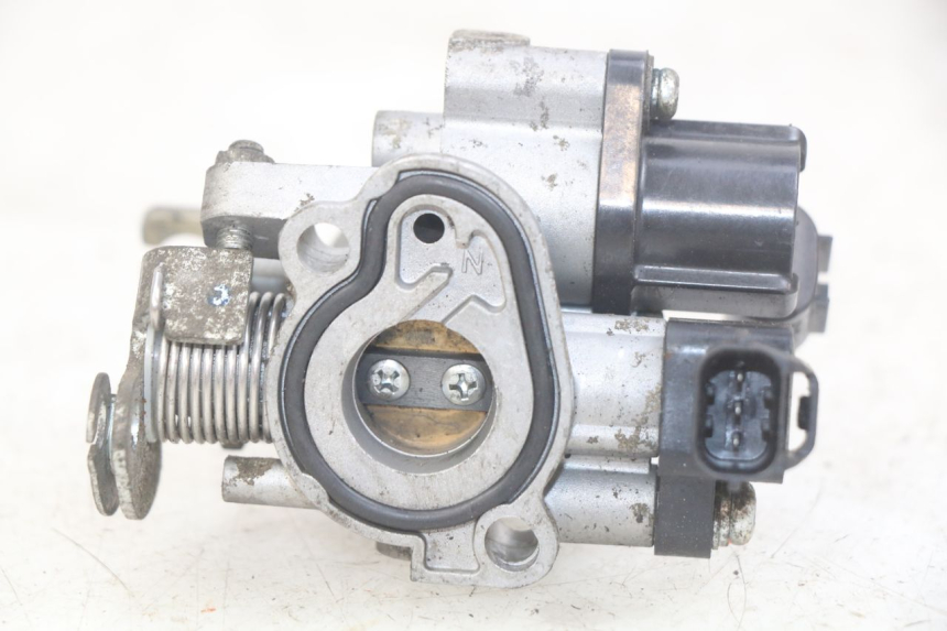 photo de INJEKTION PEUGEOT DJANGO 4T 50 (2014 - 2019) - Oberflächenzustand und Material