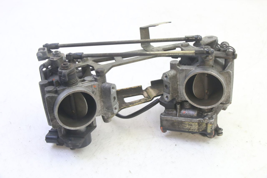 photo de EINSPRITZANLAGE SUZUKI DL V STROM 1000 (2002 - 2007) - Gesamtansicht des Produkts