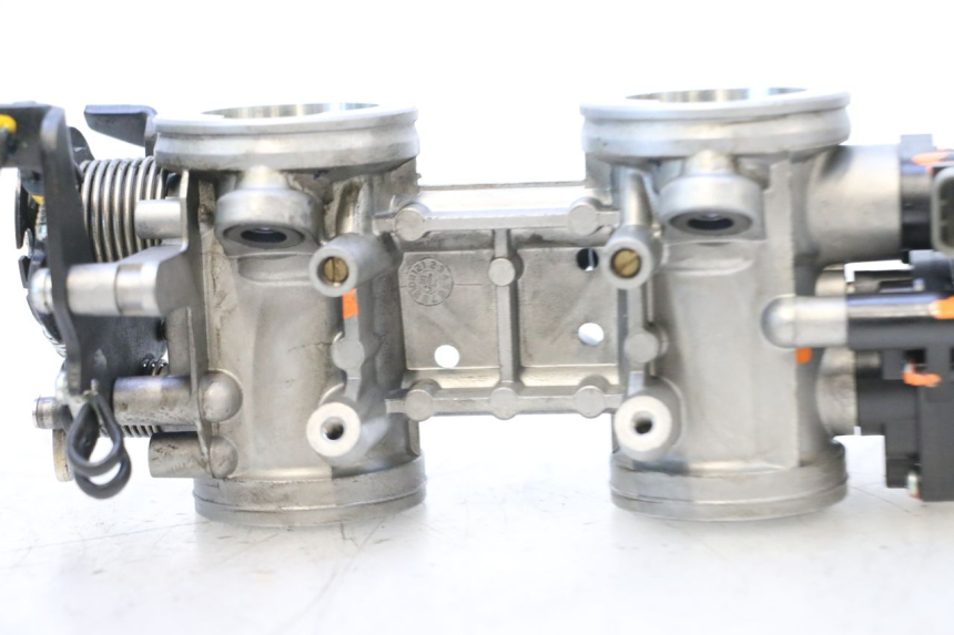 photo de EINSPRITZANLAGE KAWASAKI ER-6 ER6 F ABS 650 (2012 - 2016) - Geprüftes Gebrauchtteil