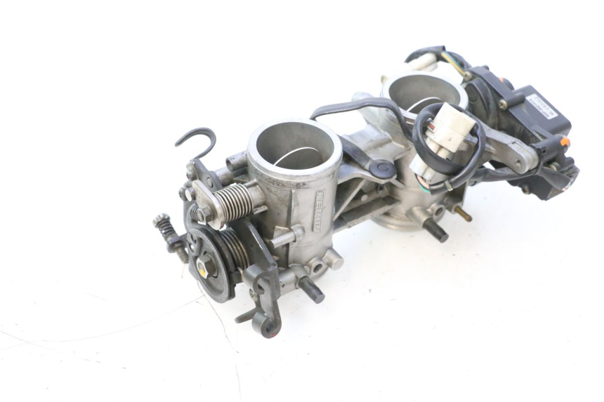 photo de EINSPRITZANLAGE KAWASAKI ER-6 ER6 N 650 (2005 - 2009) - Kennzeichnungen und Originalreferenzen