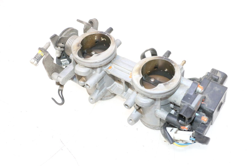 photo de EINSPRITZANLAGE KAWASAKI ER-6 ER6 N 650 (2005 - 2009) - Detailansicht des Bauteils
