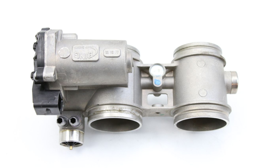 photo de EINSPRITZANLAGE BMW F GS K81 850 (2018 - 2023) - Technische Nahaufnahme