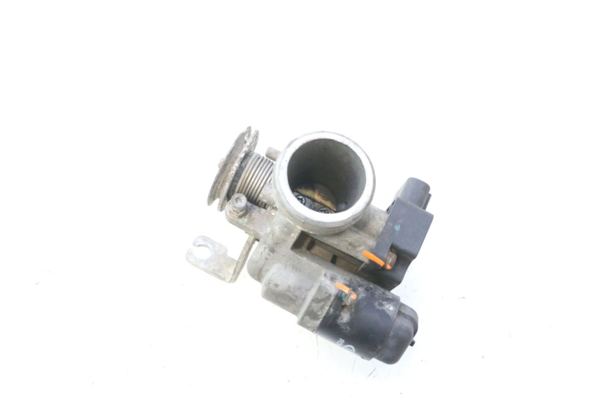 photo de EINSPRITZANLAGE JM MOTORS F45i 4T 50 (2020 - 2023) - Zoom auf Gebrauchszustand