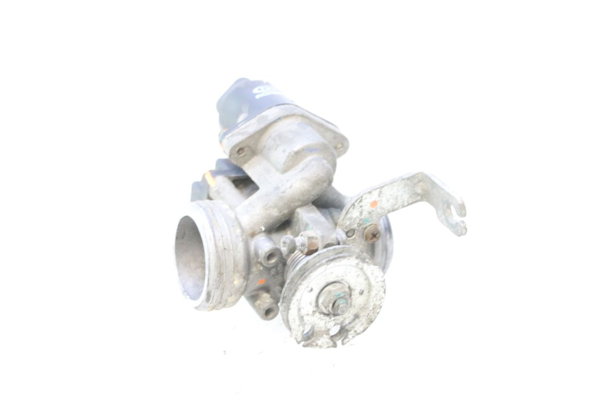 photo de EINSPRITZANLAGE JM MOTORS F45i 4T 50 (2020 - 2023) - Details der Befestigungspunkte