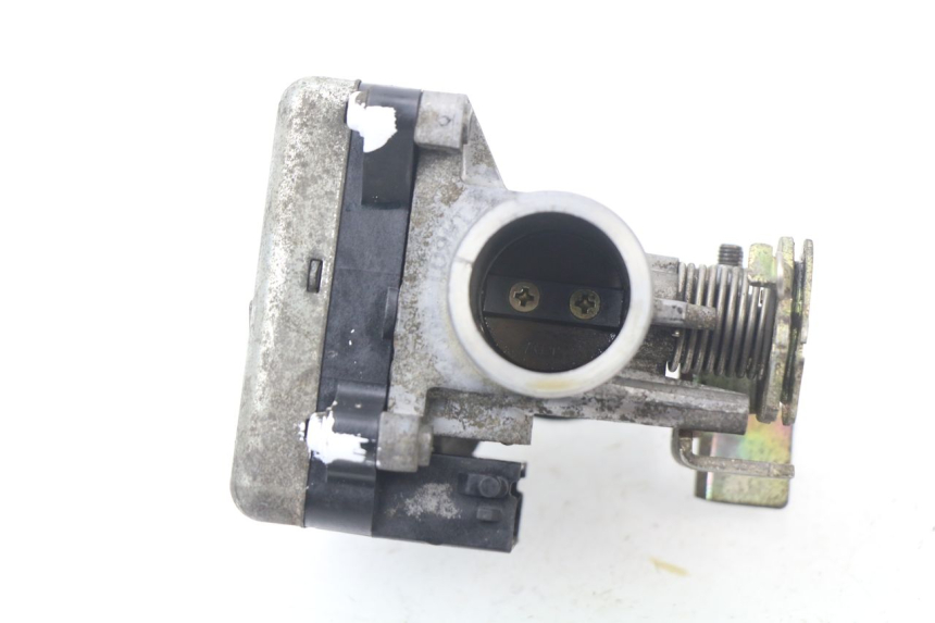 photo de EINSPRITZANLAGE HONDA FES PANTHEON 125 (2003 - 2007) - Oberflächenzustand und Material