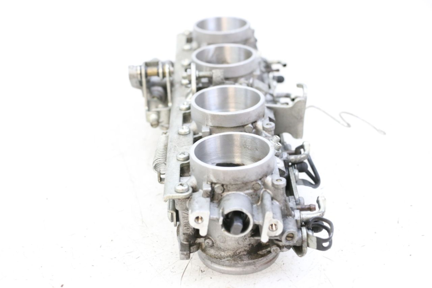 photo de INJEKTION YAMAHA FJR ABS 1300 (2006 - 2012) - Technische Nahaufnahme